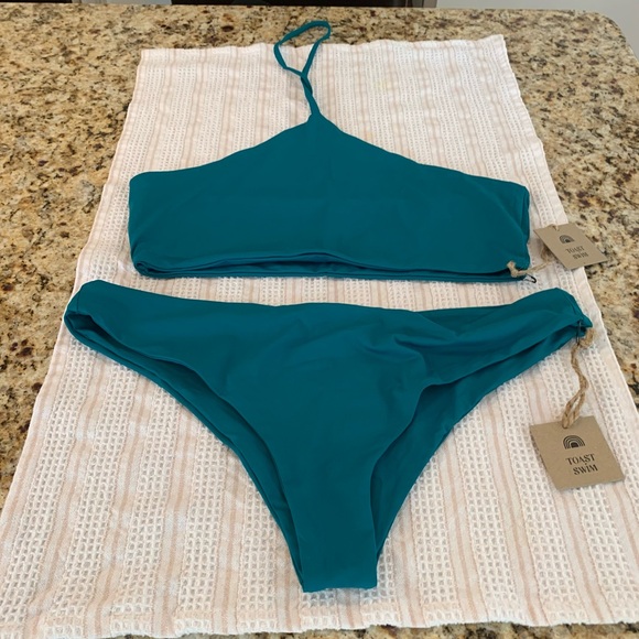 NWT Free People Toast Swim Signature
Apex bikini top & bottom Sz xl - Picture 4 of 13